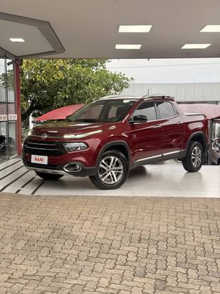 FIAT TORO 2.0 16V TURBO DIESEL VOLCANO 4WD AT9 FIAT TORO 2.0 16V TURBO DIESEL VOLCANO 4WD AT9